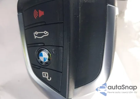 2020 BMW X1 xDrive28I z USA, uszkodzony, nr VIN WBXJG9C05L5R74518